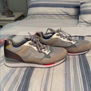 Like New colorful sneakers